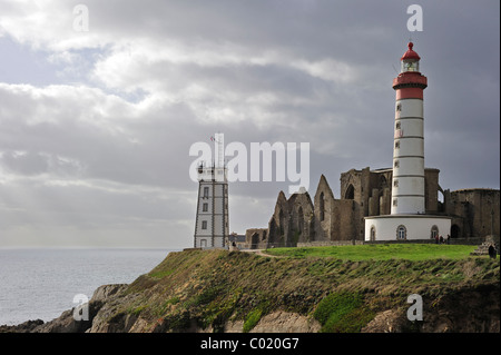 The Pointe Saint Mathieu with its signal station, lighthouse and abbey ...