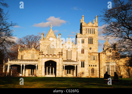 Lyndhurst, the Gothic Revival home of railroad giant Jay Gould, sits near the banks of the Hudson River in Tarrytown, NY Stock Photo