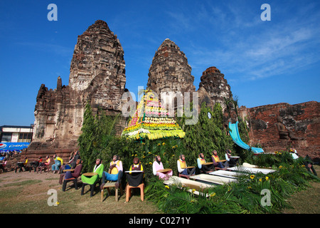 atmosphere of Monkey Chinese banquet Festival at Praprangsamyod Lopburi Thailand Stock Photo