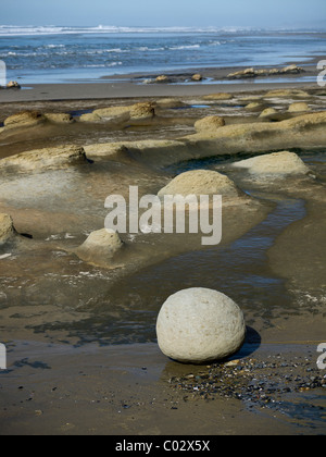 Cannonball concretions on an Oregon coast beach Stock Photo