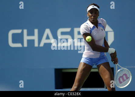 Venus Williams competing in day three of The US Open 2007 at Arthur Ashe Stadium New York City, USA - 29.08.07 Stock Photo