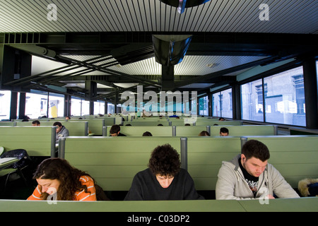 Classroom study, Faculty of Engineering, Polytechnic University, Milan, Italy Stock Photo