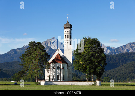 Church of St. Coloman or Colomanskirche, Schwangau, in front of the Tannheimer Mountains, Ostallgaeu, Allgaeu, Schwaben, Bavaria Stock Photo