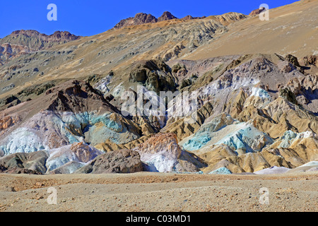 Rock colours caused by the oxidation of different metals, Artist's Palette at dusk, Death Valley National Park, California, USA Stock Photo