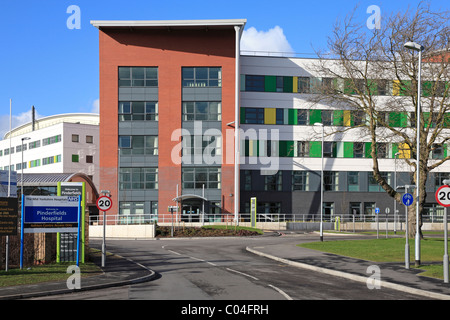 Pinderfields Hospital Wakefield, West Yorkshire, Northern England Stock ...