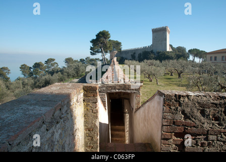 Castiglione del Lago on Trasimeno lakeside - the Medieval castle - Umbria, Italy Stock Photo