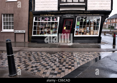 Old Kings School shop 1647 Palace Street Canterbury Kent UK Stock Photo