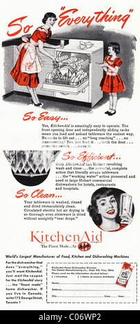 Original 1950s advertisement with recipe in American consumer magazine for the KITCHEN AID dishwasher Stock Photo