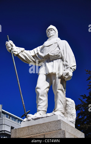 Captain Robert Falcon Scott Statue, Worcester Boulevard, Christchurch, Canterbury, South Island, New Zealand Stock Photo