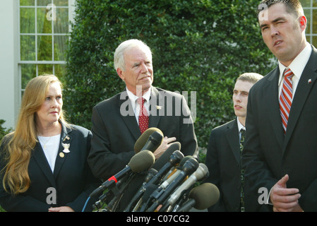 Maureen murphy daniel murphy father hi-res stock photography and