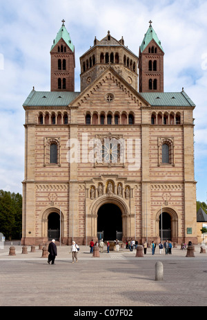 Speyer Cathedral, UNESCO World Heritage Site, with Maximilianstrasse ...