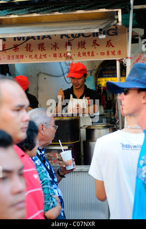 Air mata kucing dried longan drink stand on jalan petaling street 