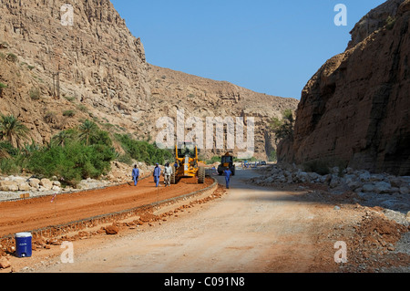 Road construction site, Wadi Tiwi, Oman, Middle East Stock Photo