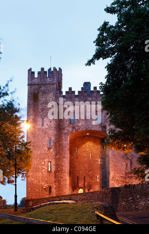 Bunratty Castle, County Clare, Ireland, British Isles, Europe Stock Photo