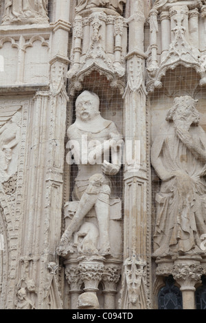 Severely eroded Stonework Sculptures due to atmospheric pollution on Exeter Cathedral, Devon, England, Stock Photo