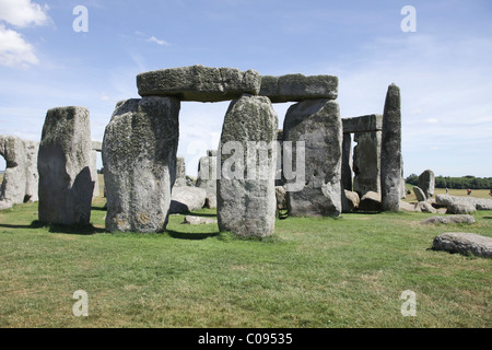 famous ancient stone circle in Stonehenge, England
