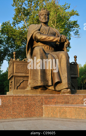 Amir Timur, Temur, Tamerlane Monument, statue in Samarkand, Silk Road, Uzbekistan, Central Asia Stock Photo