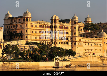 Partial view of the City Palace of Udaipur in the evening light, home of the Maharaja of Udaipur, a museum and a luxury hotel