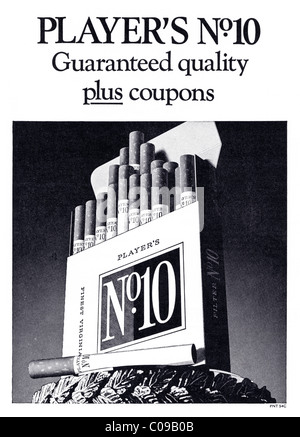 Original 1970s full page advertisement in football programme for PLAYERS No10 filter tipped cigarettes Stock Photo