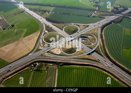 A1, Kamener Kreuz motorway junction, tangent, Bergkamen, Ruhrgebiet region, North Rhine-Westphalia, Germany, Europe