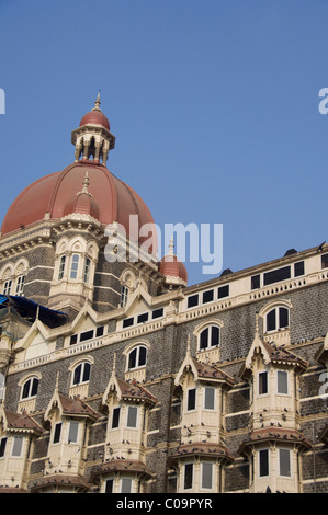 India, state of Maharashtra, Mumbai (aka Bombay). The famous 5-star historic Taj Hotel. Stock Photo