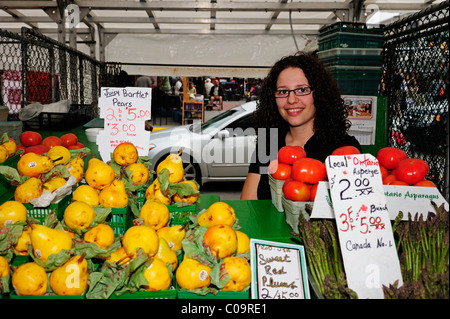 Vegetable and fruit vendor in the market, Ottawa, Ontario, Canada Stock Photo