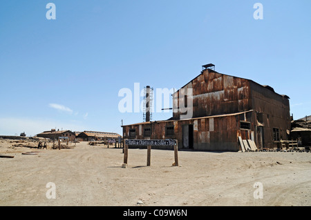 Factory buildings, industrial facilities, saltpeter works, abandoned salpeter town, ghost town, desert, museum Stock Photo