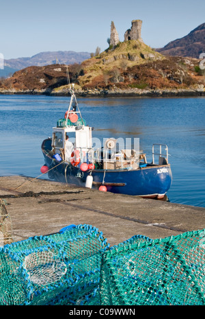 Kyleakin Castle & Kyleakin Harbour, Isle of Skye, Inner Hebrides, Scotland, UK Stock Photo