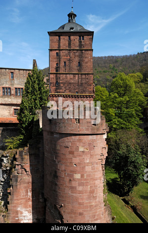 Heidelberg Castle, destroyed in 1689, at the front, Seltenleer prison tower, in front of gate tower or clock tower Stock Photo