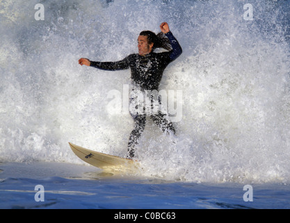 LOCAL SURFER JEFFREYS BAY JEFFREYS BAY  SOUTH AFRICA 22 June 2010 Stock Photo