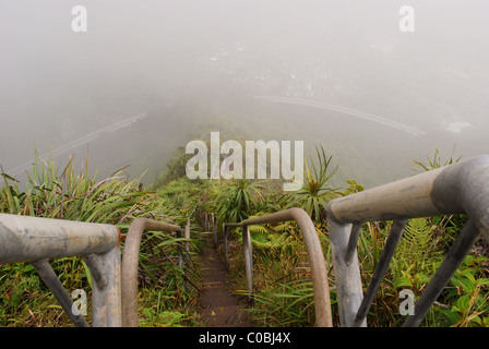 Haiku Stairs 'stairway to heaven' hike, Oahu Hawaii Stock Photo