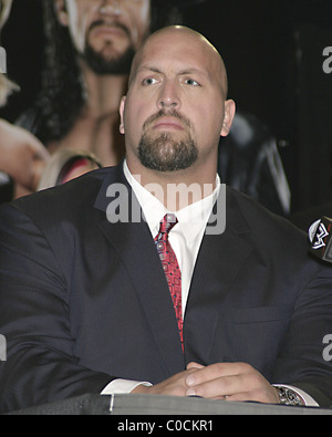 The Big Show aka Paul Wight Press conference at the Hard Rock Cafe Times Square for WrestleMania XXIV taking place on Sunday, Stock Photo