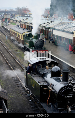 Steam trains at the Great Central railway at Loughborough station, including the GWR 1450 restored locomotive Stock Photo