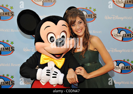 Clara Alonso Disney Channel Games Hi Res Stock Photography And Images Alamy