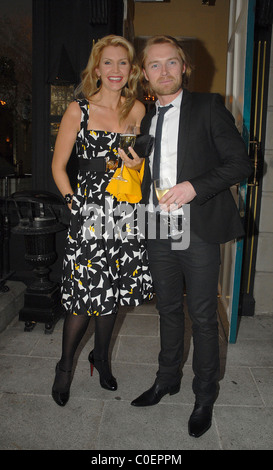 Ronan Keating and Yvonne Keating arrive at Shanahans on the Green restaurant to celebrate their 10th wedding anniversary Stock Photo