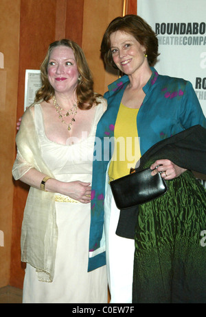 Kristine Nielsen and Sigourney Weaver Opening Night of 'Les Liaisons Dangereuses' - Party Arrivals at the American Airlines Stock Photo
