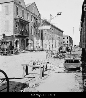 Charleston, South Carolina Archibald McLeish's Vulcan Iron Works and other houses on Cumberland Street 1865 Stock Photo