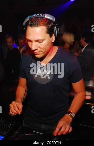 DJ Tiesto performing live at JET nightclub indside the Mirage Hotel Las Vegas, Nevada - 25.05.08 Stock Photo