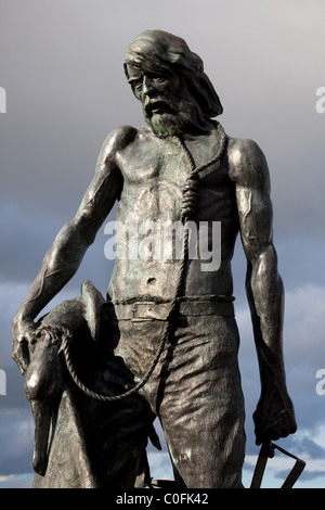 'The Ancient Mariner' Statue/Sculpture on the Quayside at Watchet Harbour Somerset.England Stock Photo