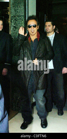 Bruce Springsteen leaving Claridge's Hotel in Mayfair and heads to the Emirates Stadium for his concert London, England - Stock Photo