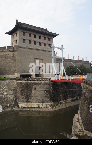 Main entrance to the old city of Xi'an (Chang-an), China Stock Photo