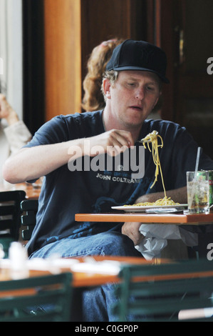 Michael Rapaport  and family eating lunch at Da Silvano's New York City, USA - 19.06.08 Stock Photo