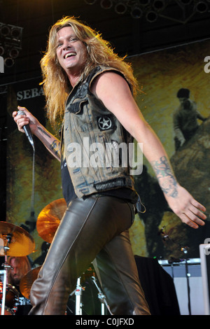 Sebastian Bach of Skid Row and wife Maria Broadway on Broadway Times ...