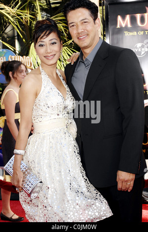 Russell Wong and wife Los Angeles Premiere of 'The Mummy: Tomb Of The Dragon Emperor' at the Gibson Amphitheatre Universal Stock Photo