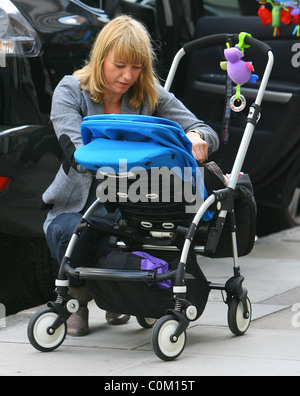 Sara Cox arrives at the Radio 1 studios with her baby Isaac to visit her colleagues before returning to work London, England - Stock Photo