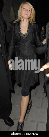 Kate Hudson leaves the Surface Art Gallery in Mayfair. She spent the