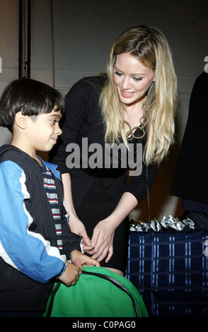 Hilary Duff attends the 'Blessings in a Backpack' sponsored by Nina Footwear New York City, USA - 24.10.08 Stock Photo