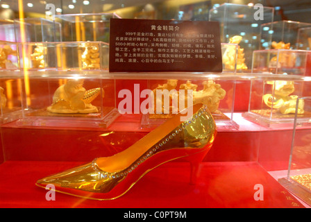 Jimmy choo christian outlet louboutin