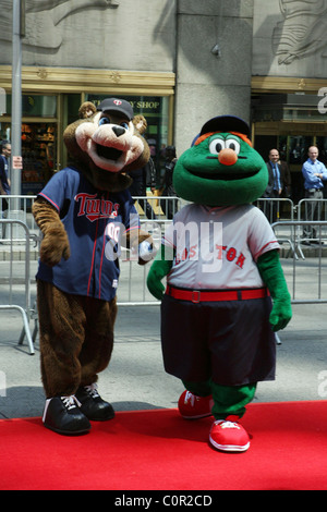 Twins' mascot ' T.C. Bear' and Boston Red Sox mascot ' Wally' 2008 MLB All-Star Week - Red Carpet Parade on 6th Avenue New York Stock Photo