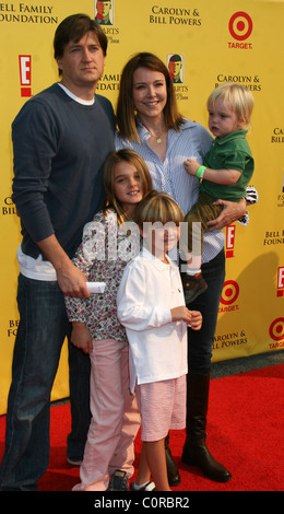 Bill Lawrence and Christa Miller Stock Photo - Alamy